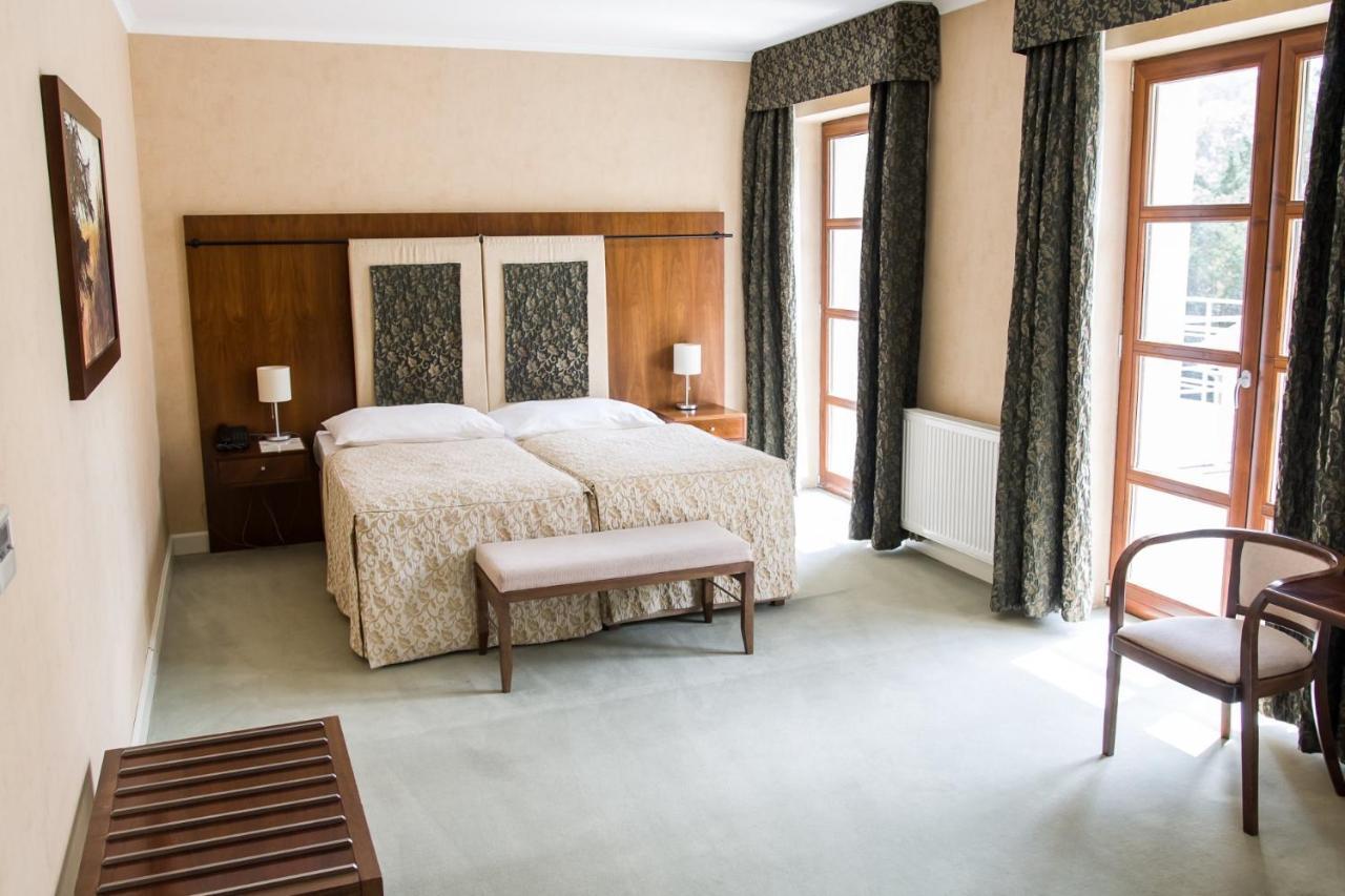 Hotel Pavla Piest'any Esterno foto